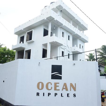 Ocean Ripples Hotel Hikkaduwa Exterior foto