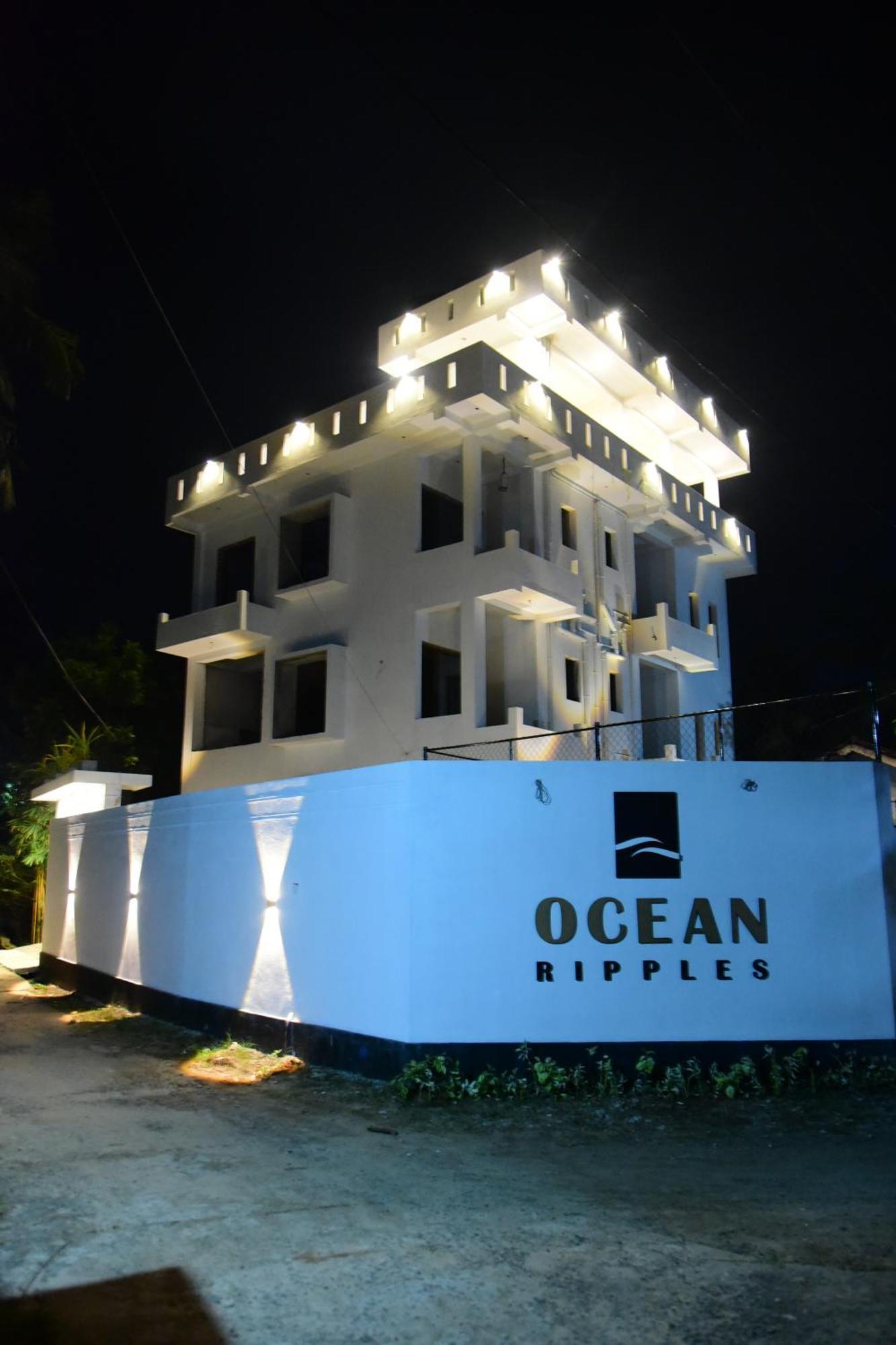 Ocean Ripples Hotel Hikkaduwa Exterior foto